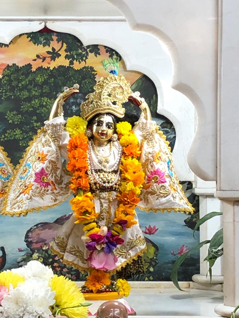 Deity Darshan - Sun, Aug 30, 2020 | ISKCON Boston